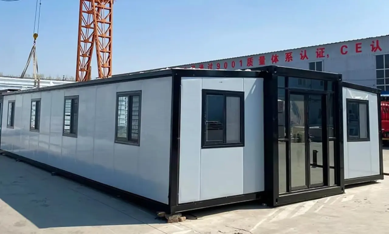 Folding Container House sample 